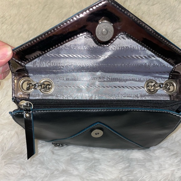 Simply Vera ~Vera Wang Crossbody Bag With An Antique Chain & Copper Strap - Picture 11 of 13